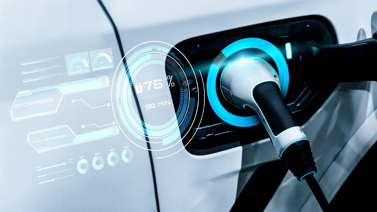 3 Reasons Why Electric Vehicles Are Safer Than Traditional Cars